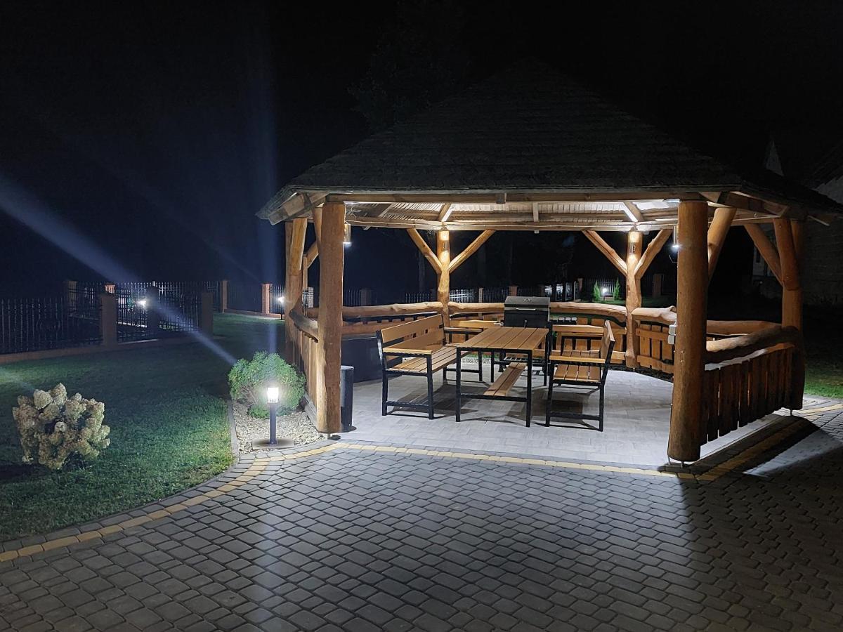 Agroturystyka Zubrowka Exterior foto